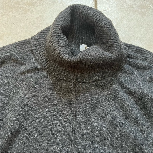Cable & Gauge Charcoal Gray Cowl Neck Sweater - Picture 6 of 15
